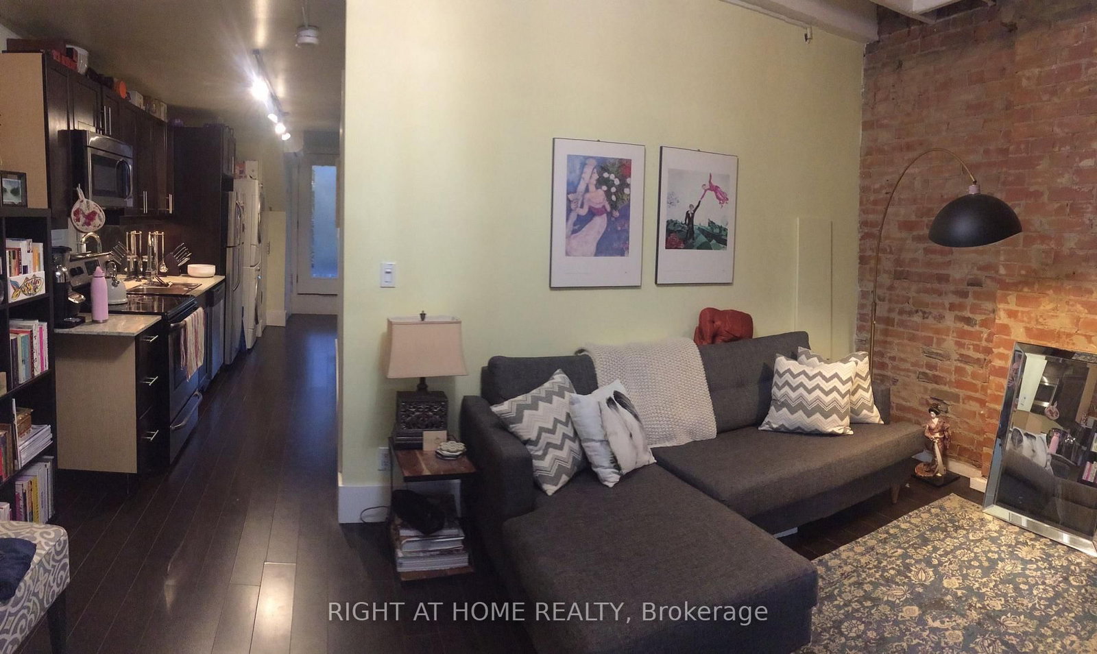 194A Carlton Street • Toronto, ON photo 16