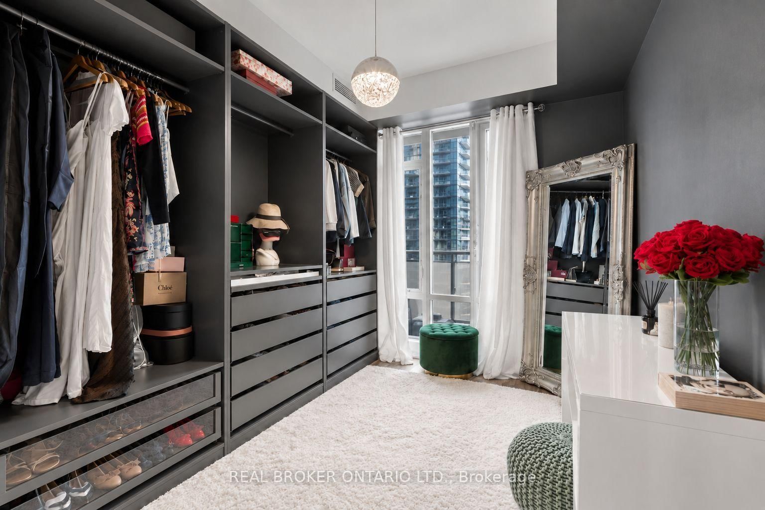 21 Widmer Street • #2002 • Toronto, ON photo 18