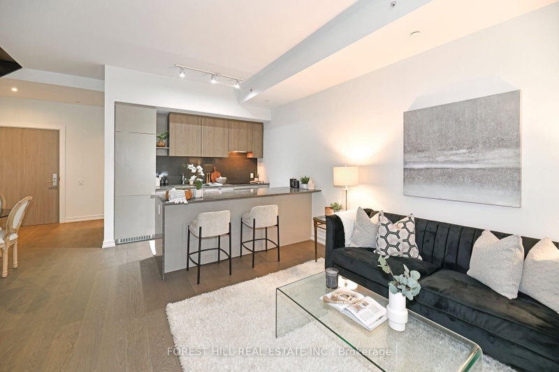 102 - 161 Roehampton Avenue