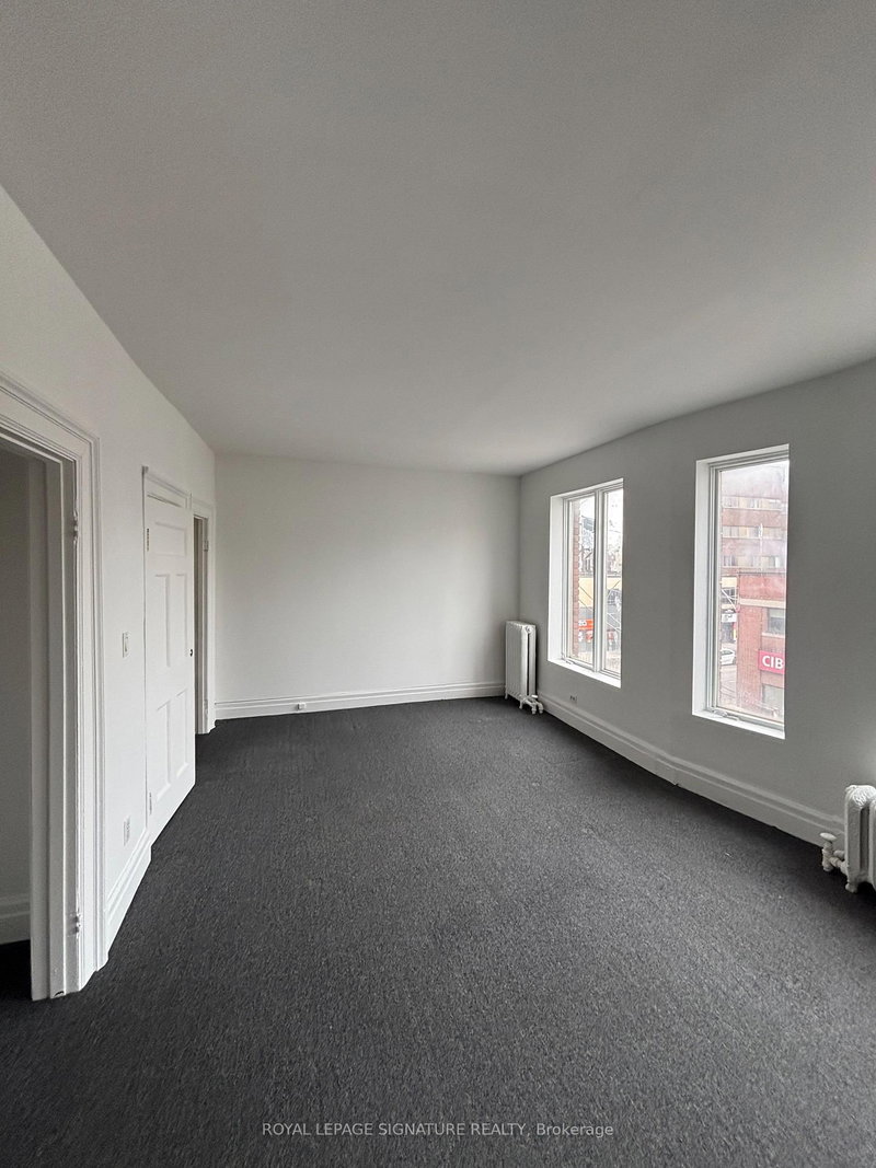 3rd Floor - 563 Bloor Street W