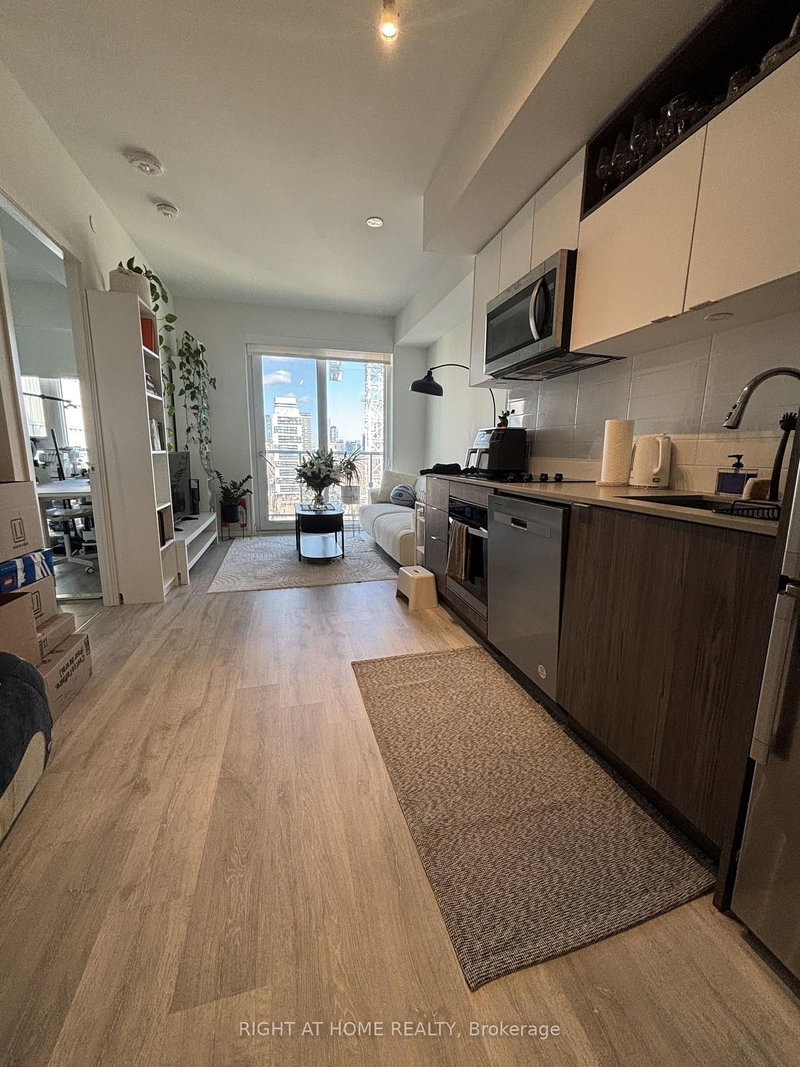 2502 - 100 Dalhousie Street E