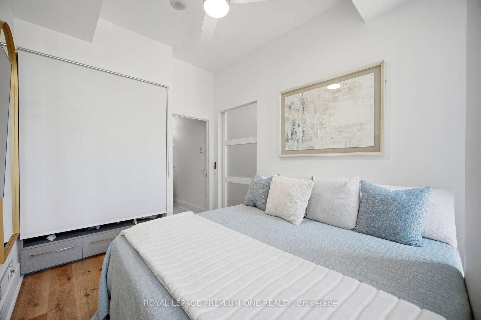 112 George Street • #S430 • Toronto, ON photo 18