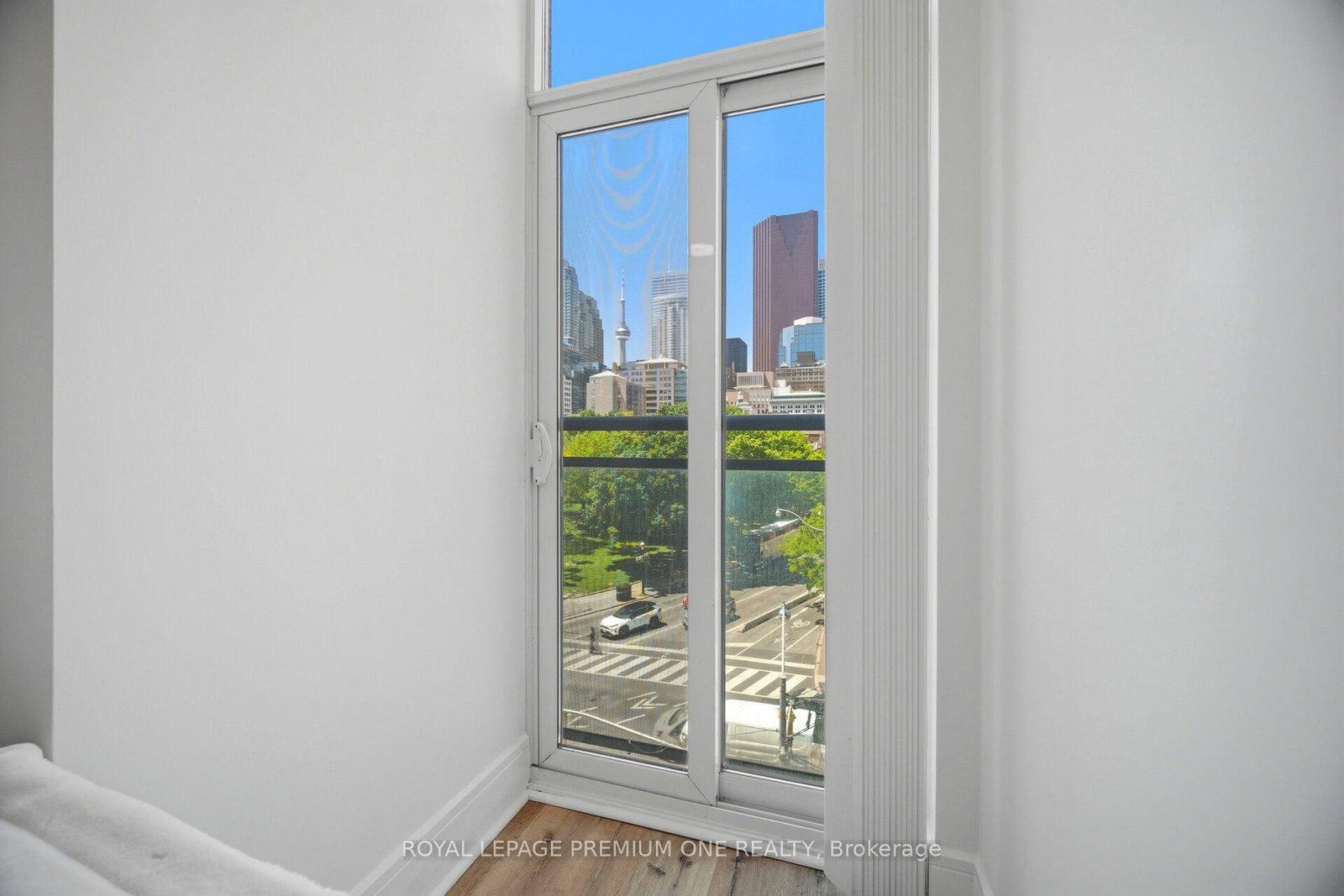 112 George Street • #S430 • Toronto, ON photo 19