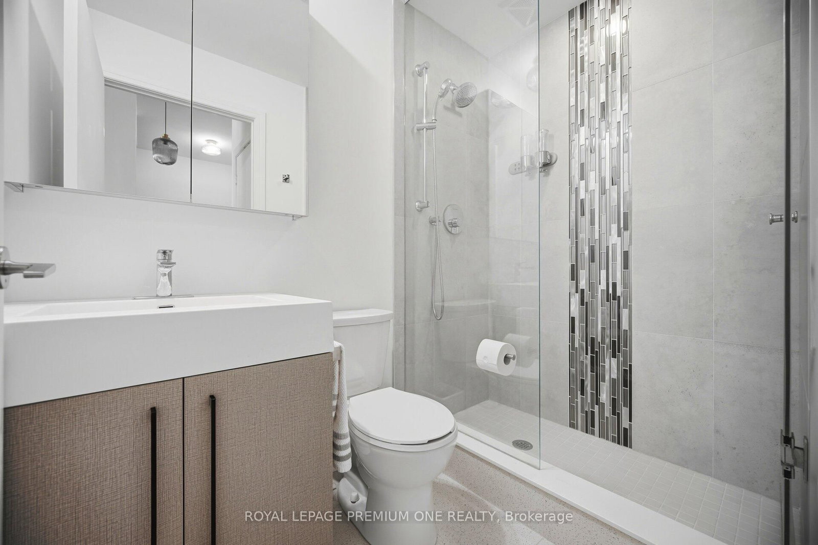 112 George Street • #S430 • Toronto, ON photo 23