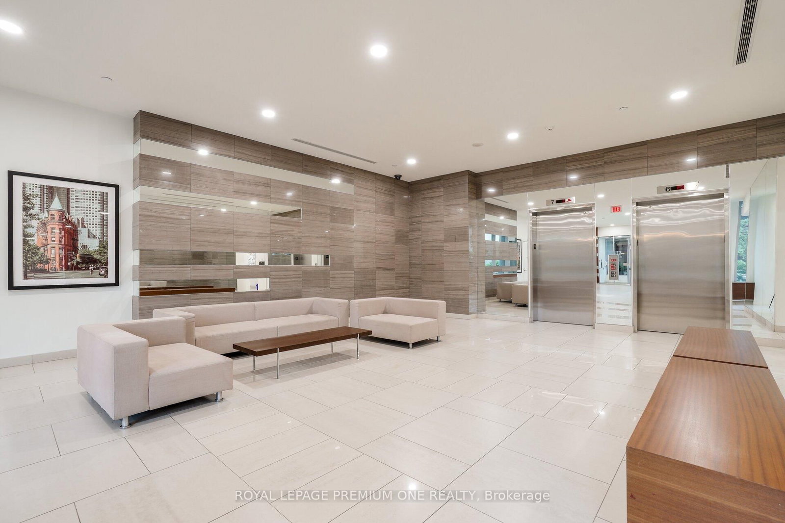 112 George Street • #S430 • Toronto, ON photo 27