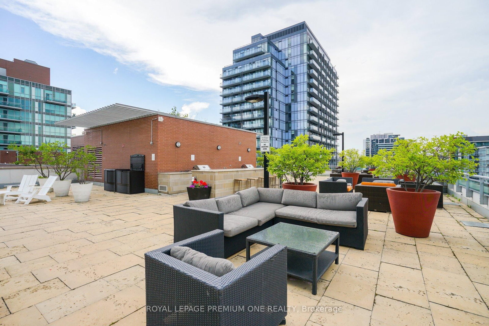 112 George Street • #S430 • Toronto, ON photo 37