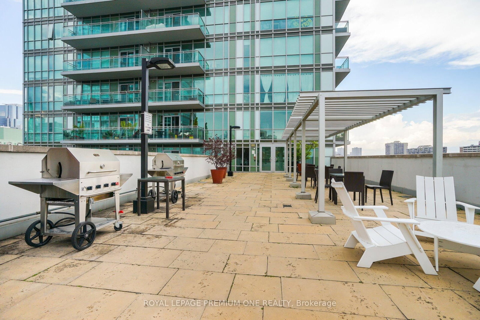 112 George Street • #S430 • Toronto, ON photo 41