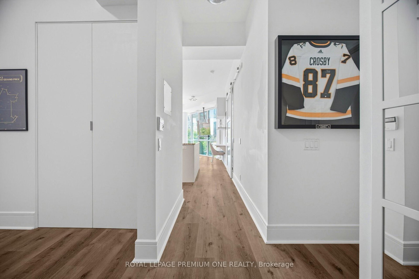 112 George Street • #S430 • Toronto, ON photo 7