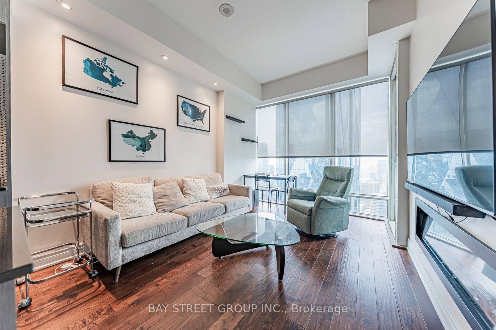 8 The Esplanade • #5403 • Toronto, ON photo 18
