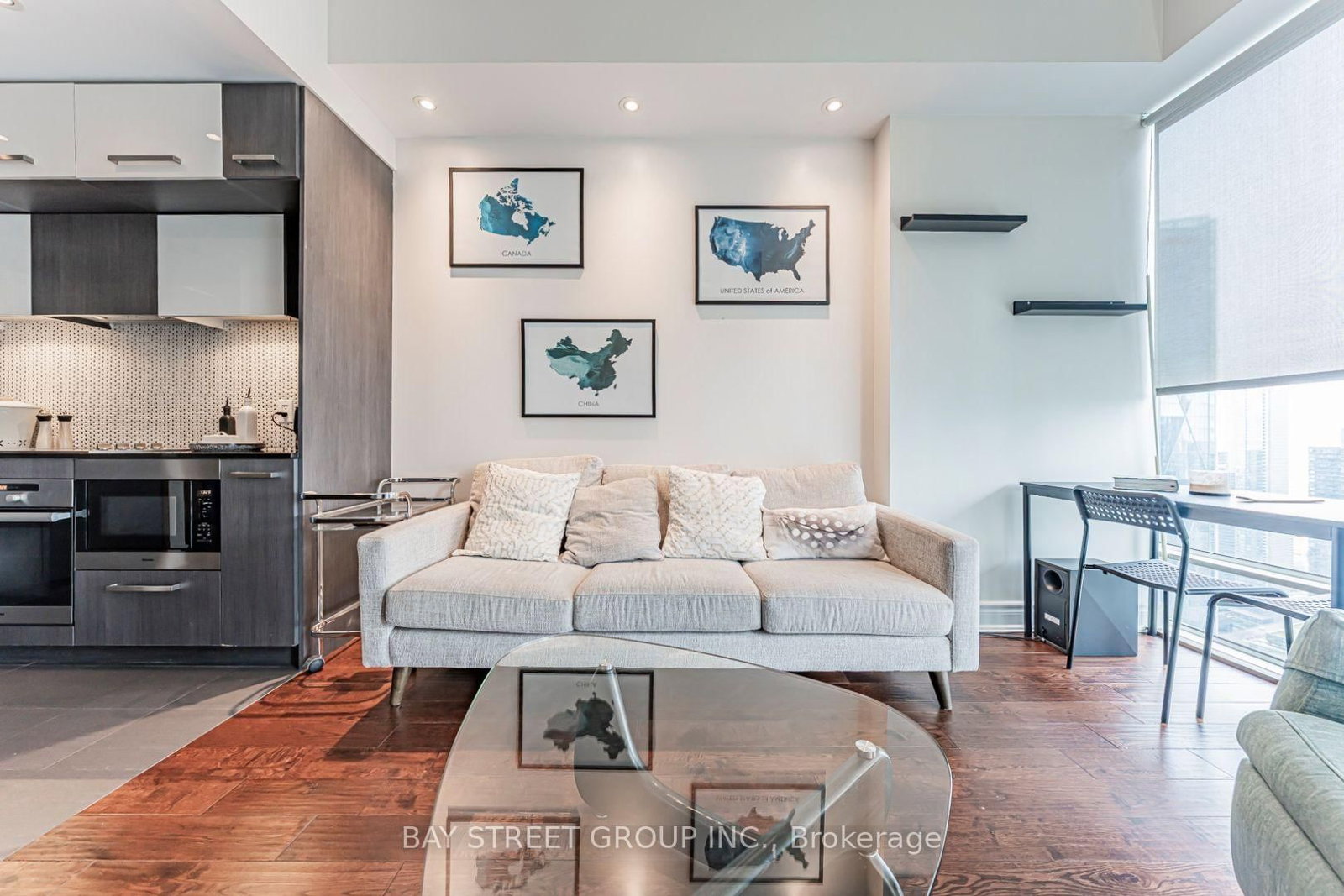 8 The Esplanade • #5403 • Toronto, ON photo 19
