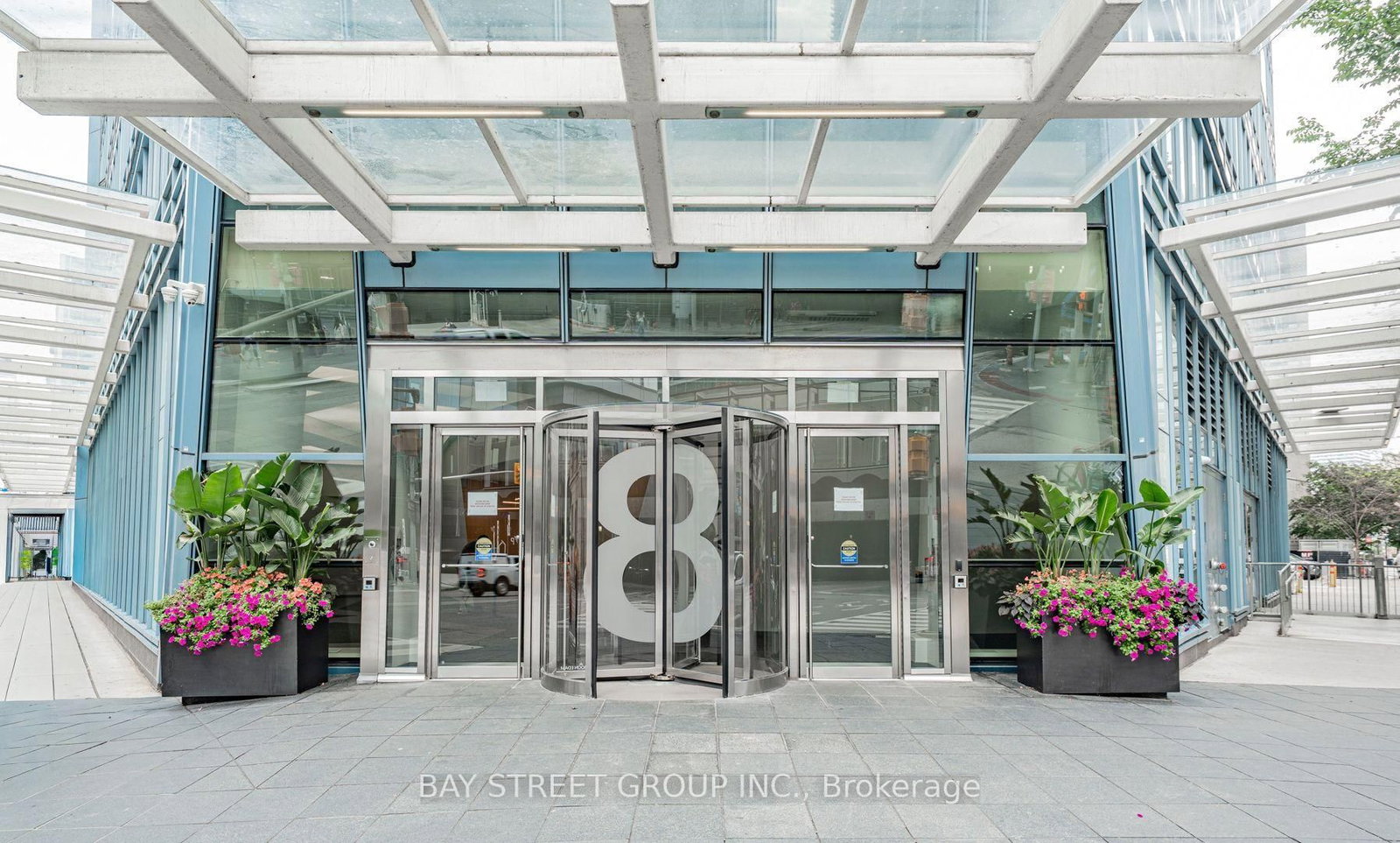 8 The Esplanade • #5403 • Toronto, ON photo 3