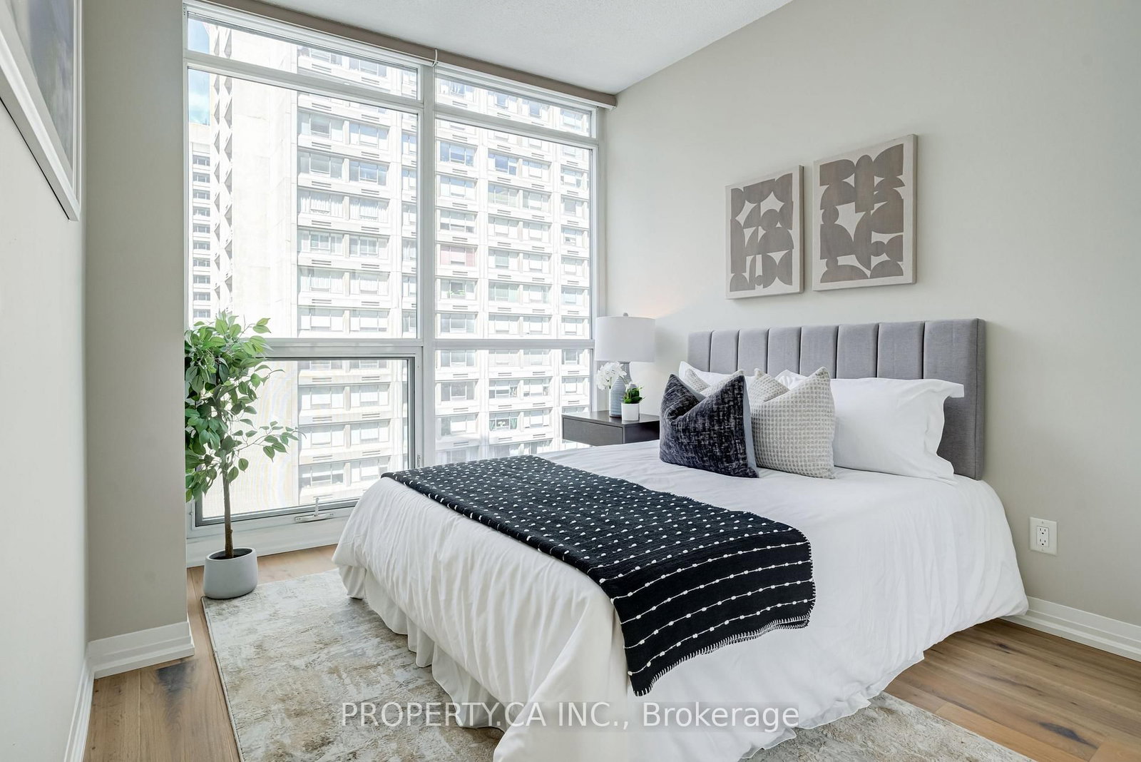 1121 Bay Street • #904 • Toronto, ON photo 18
