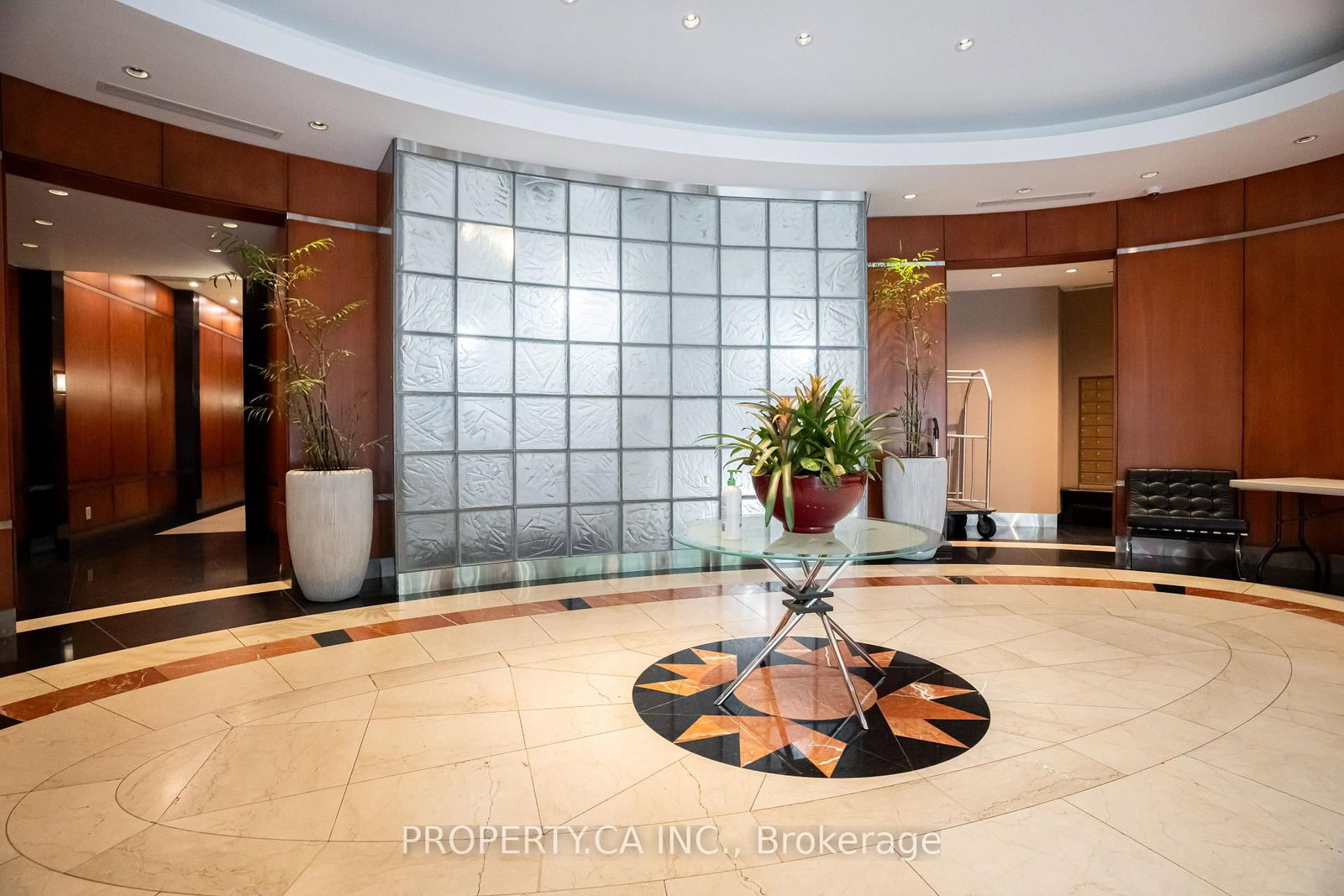1121 Bay Street • #904 • Toronto, ON photo 28
