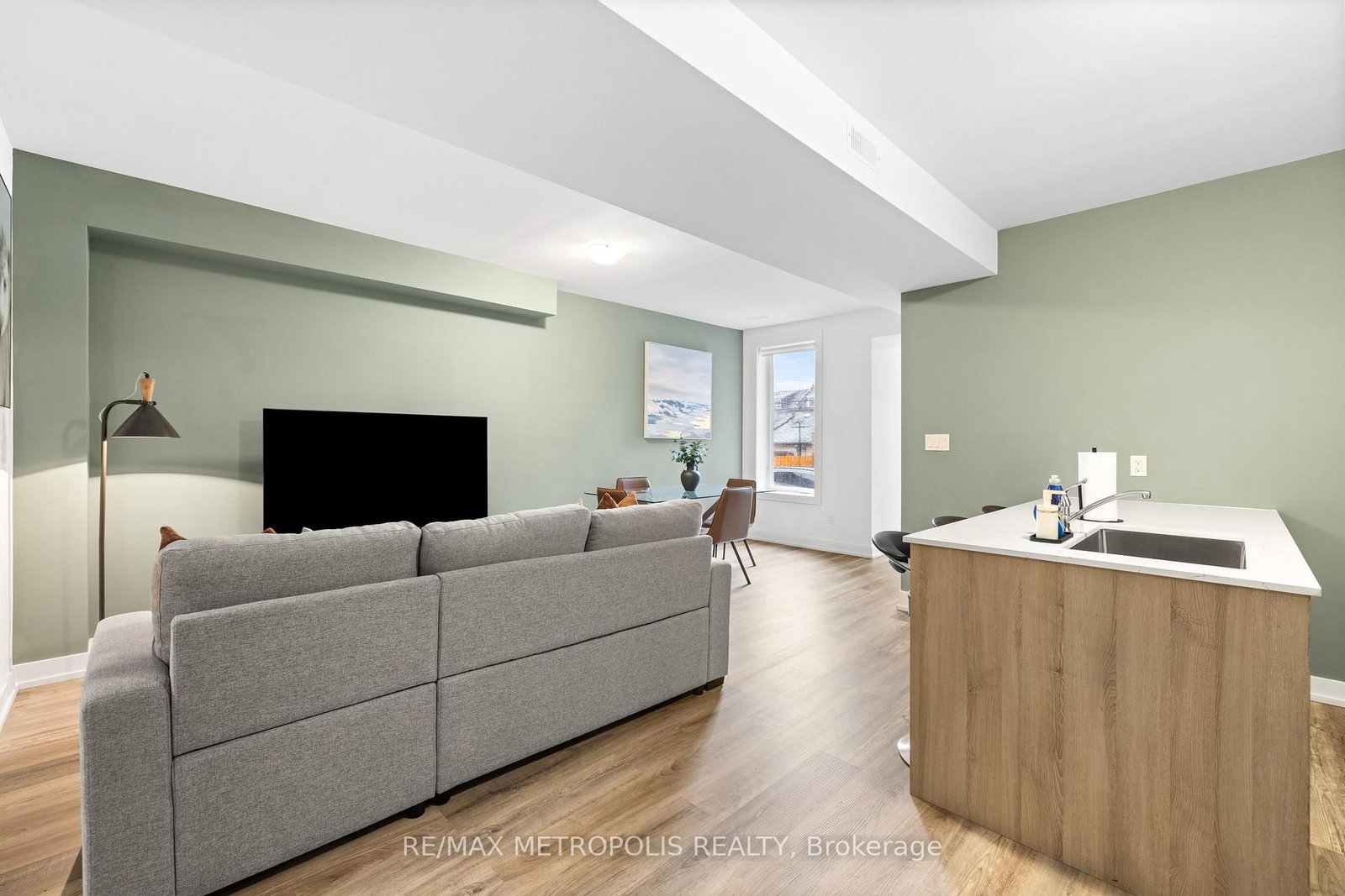 447 Lansdowne Avenue • Toronto, ON photo 12