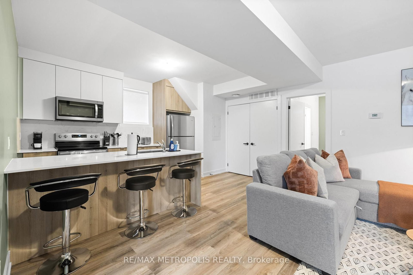 447 Lansdowne Avenue • Toronto, ON photo 15