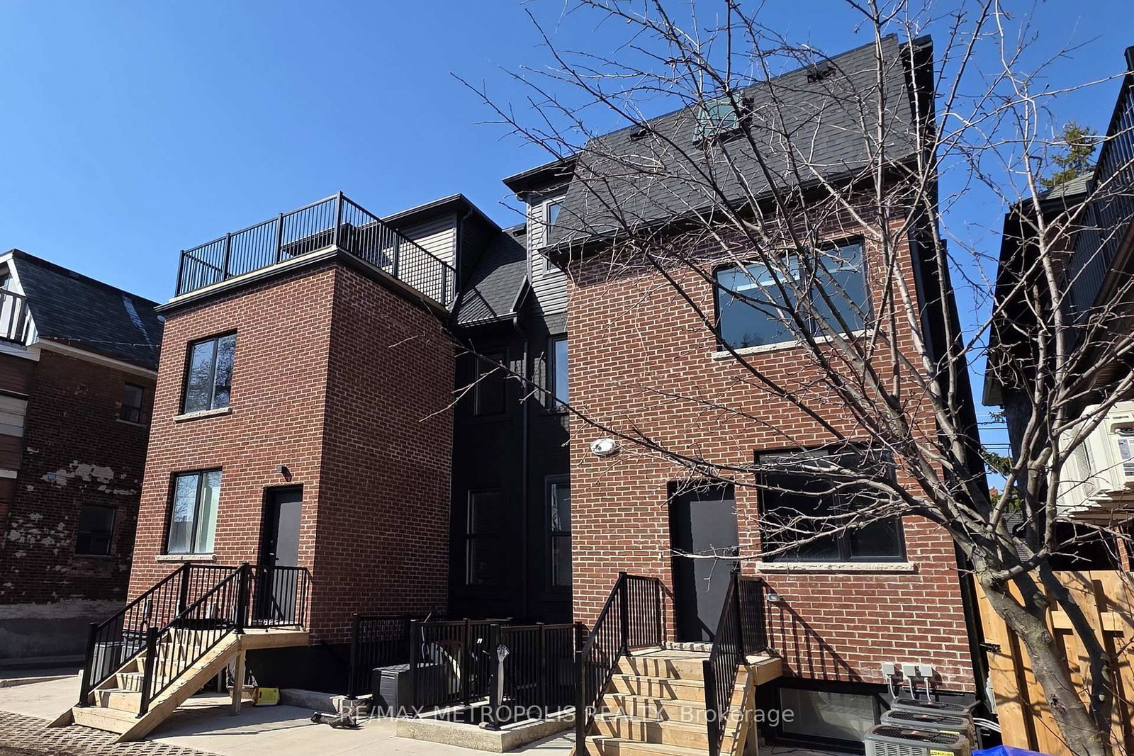 447 Lansdowne Avenue • Toronto, ON photo 47