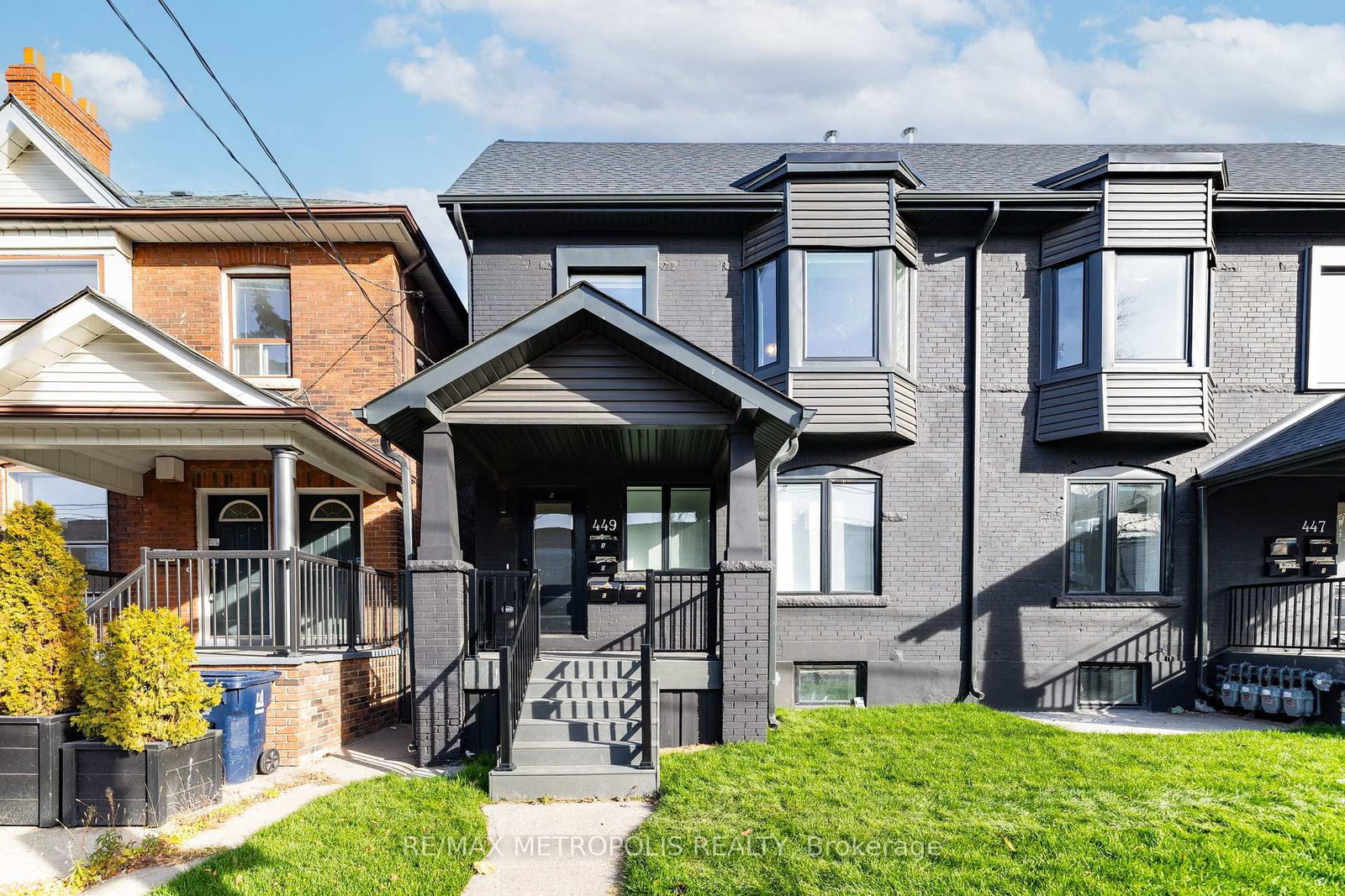 449 Lansdowne Avenue • Toronto, ON photo 1
