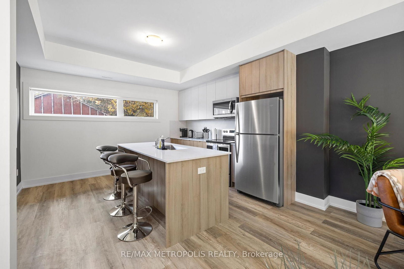 449 Lansdowne Avenue • Toronto, ON photo 32