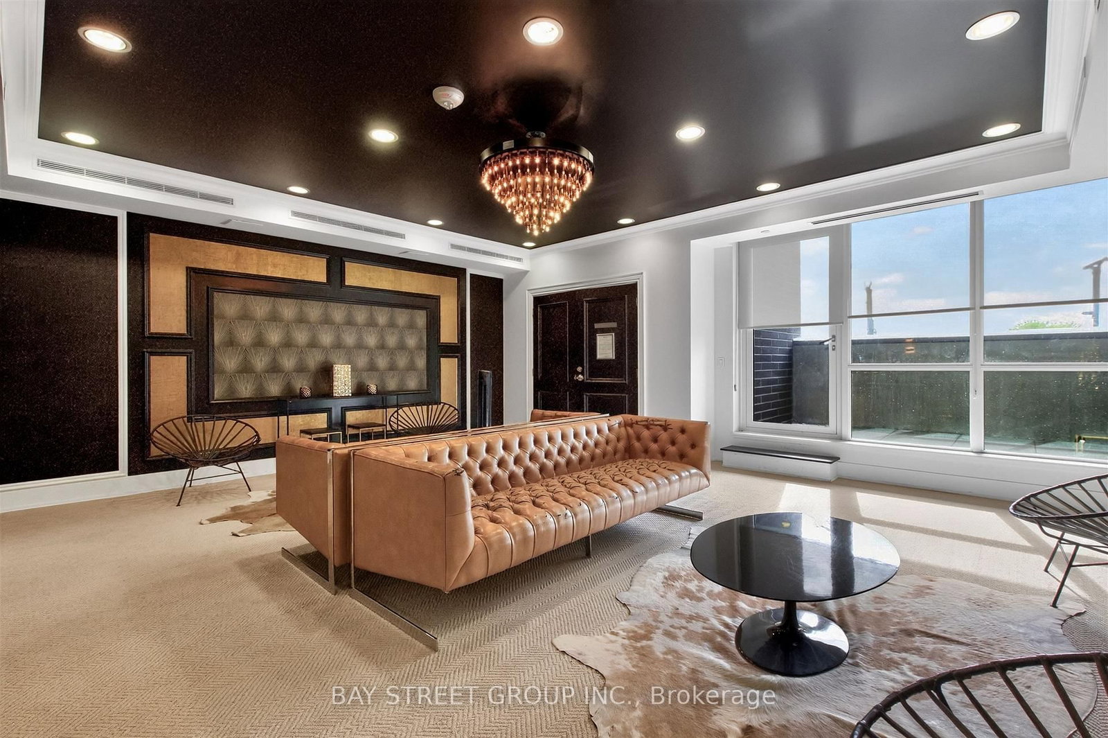 20 minowan miikan Lane W • #211 • Toronto, ON photo 22