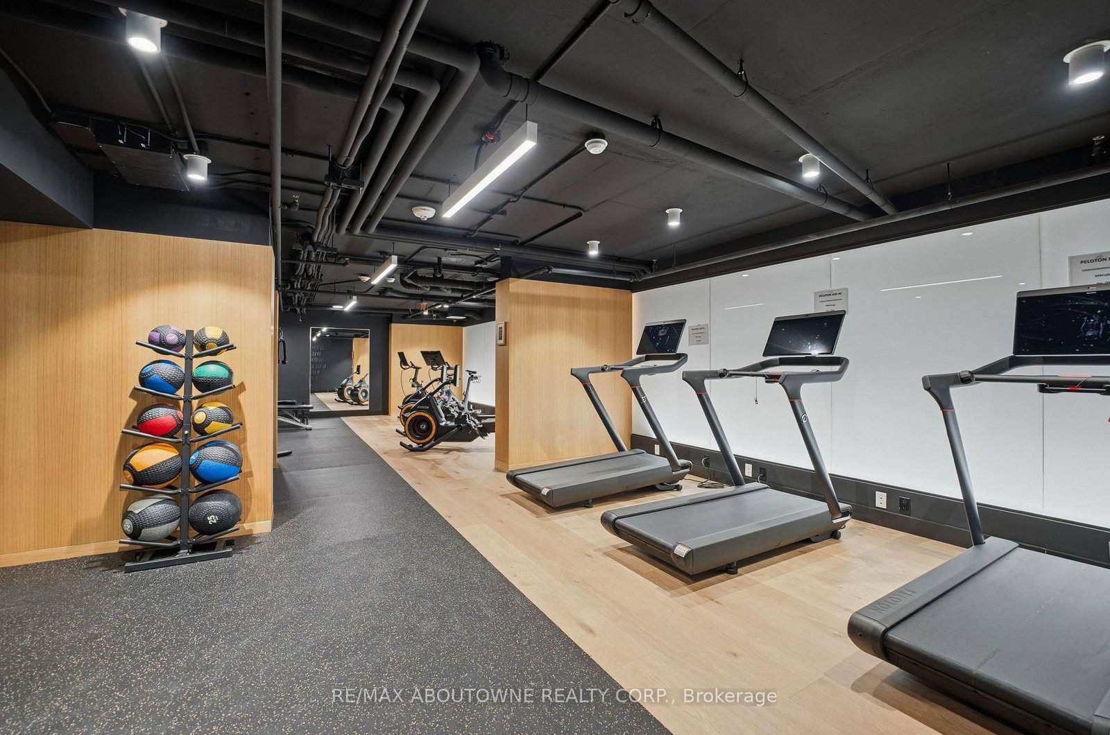 899 College Street • #PH618 • Toronto, ON photo 31
