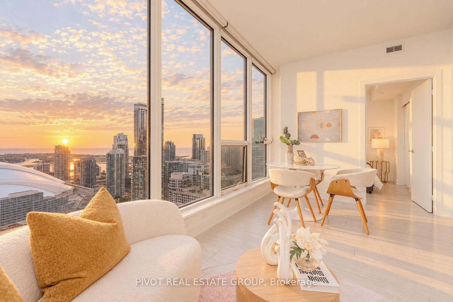 15 Mercer Street • #3201 • Toronto, ON photo 8