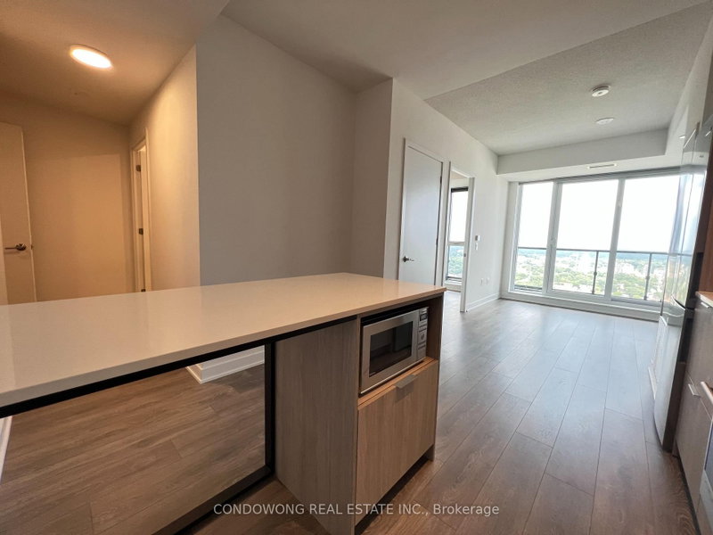 3112 - 130 River Street