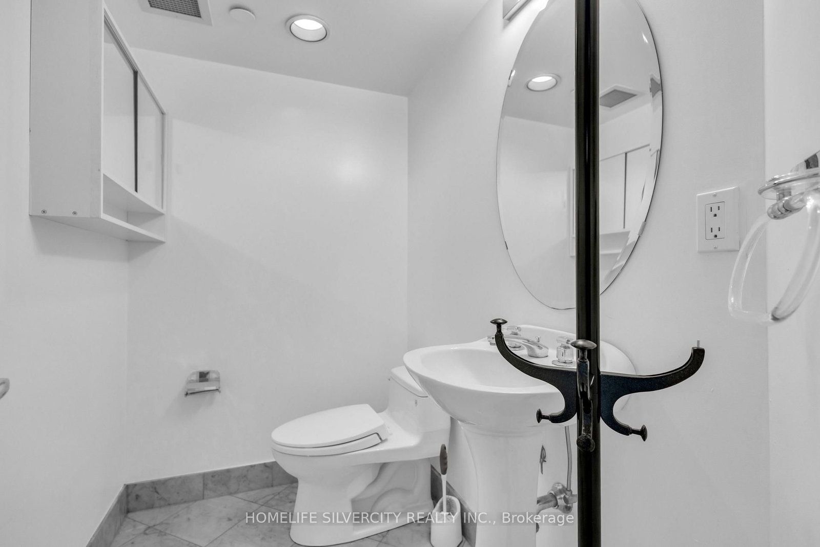 38 Elm Street • #3113 • Toronto, ON photo 11