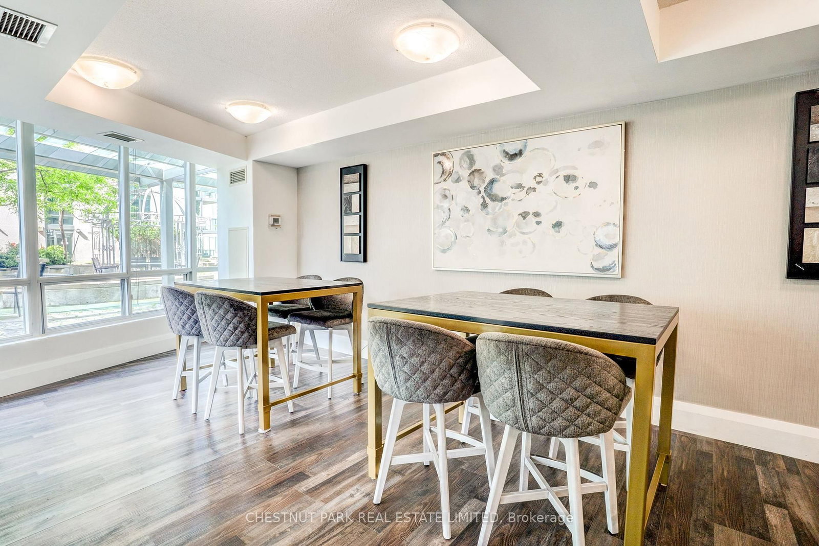 30 Grand Trunk Crescent • #1008 • Toronto, ON photo 29