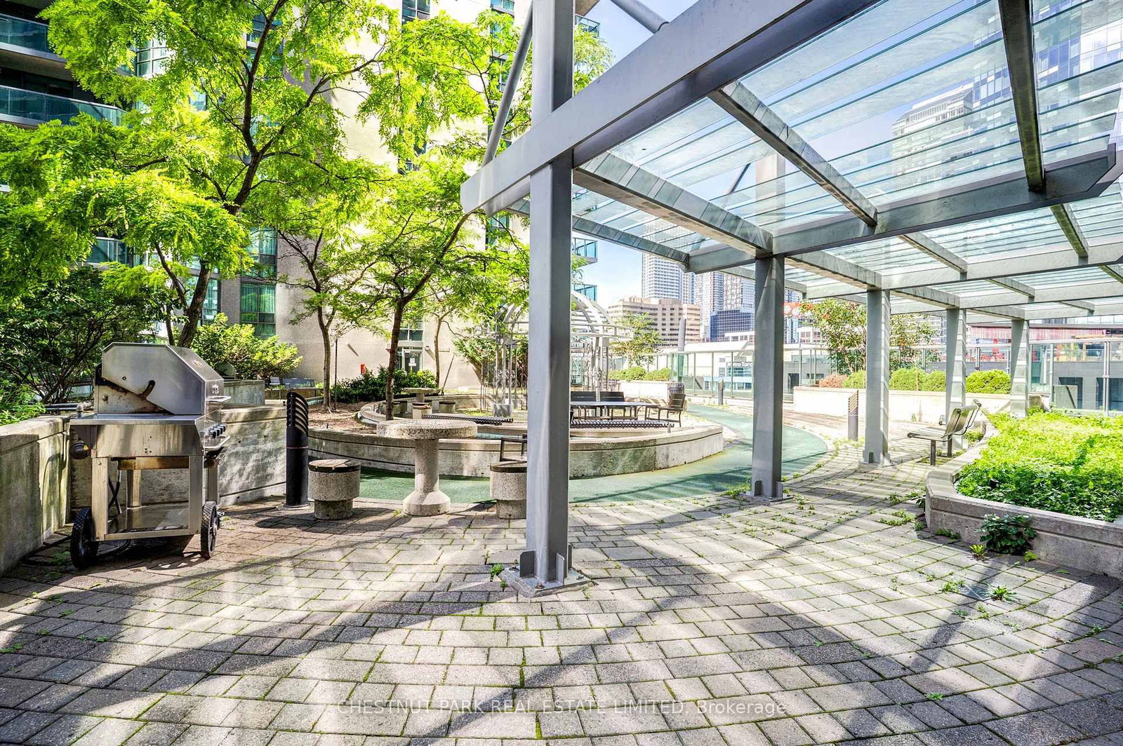 30 Grand Trunk Crescent • #1008 • Toronto, ON photo 30