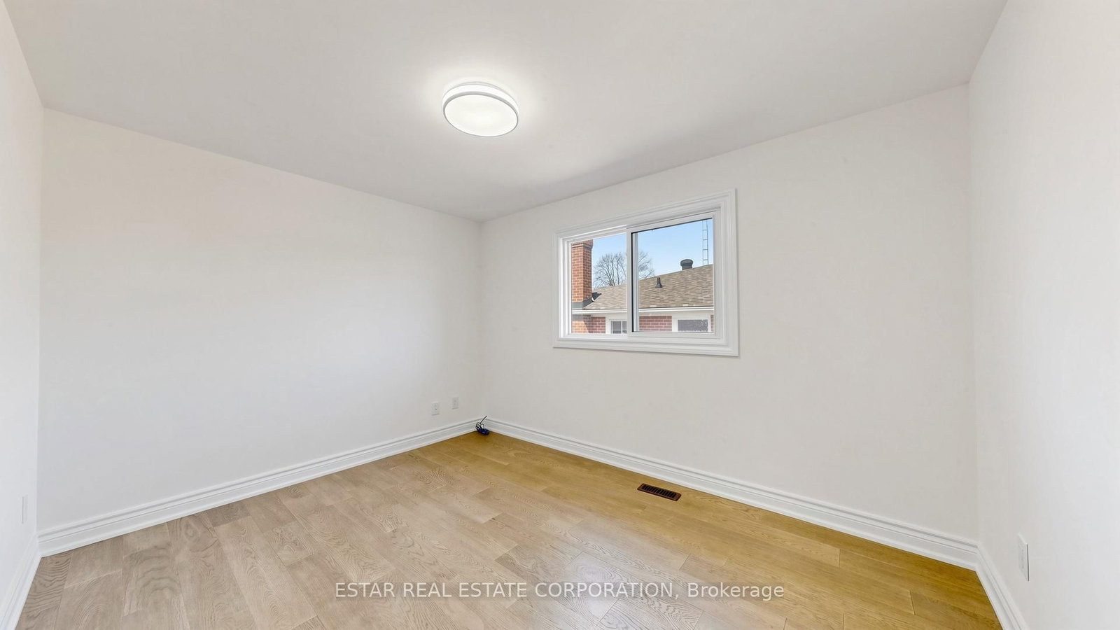 91 Whitehorn Crescent • Toronto, ON photo 24
