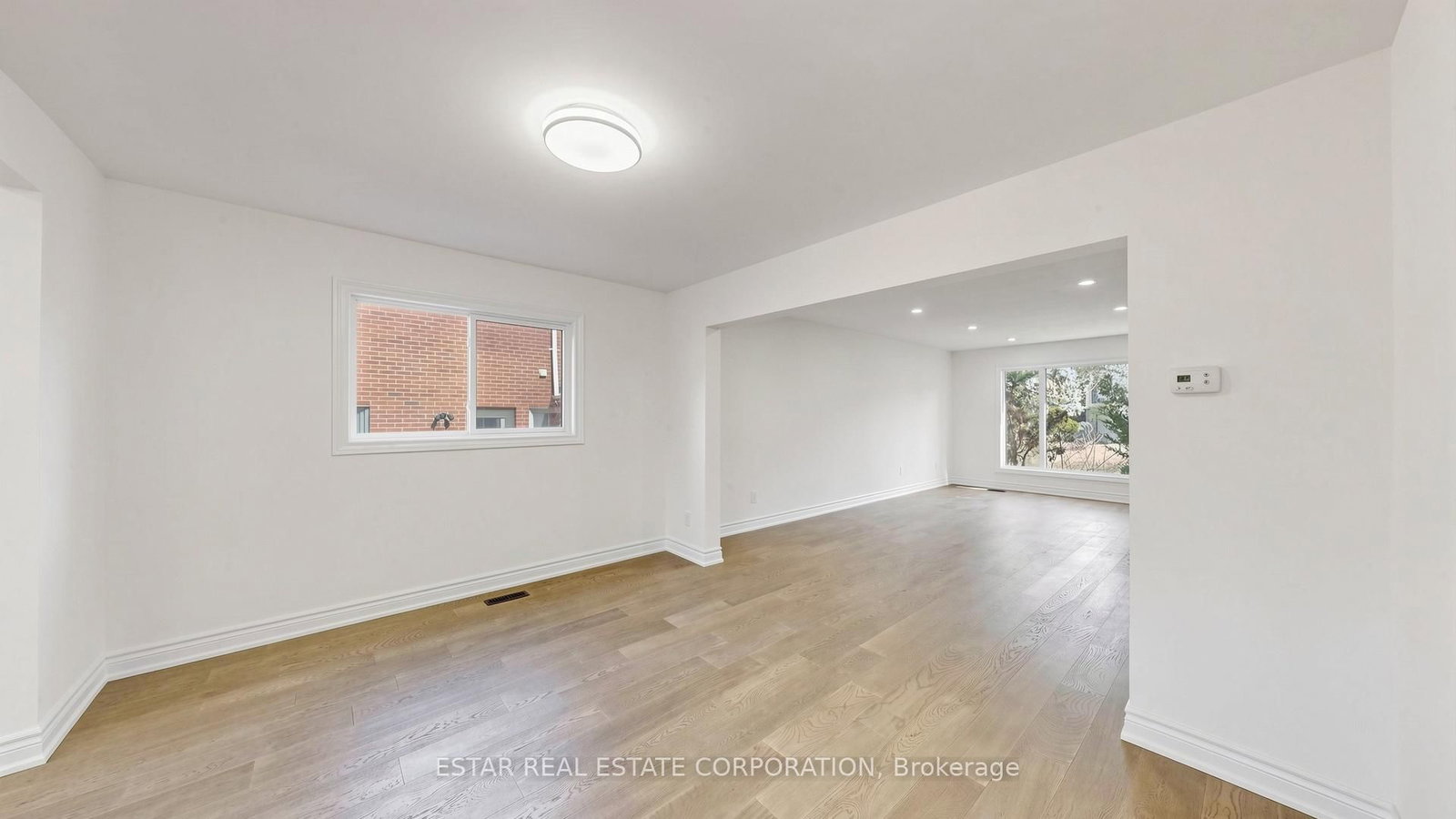 91 Whitehorn Crescent • Toronto, ON photo 8