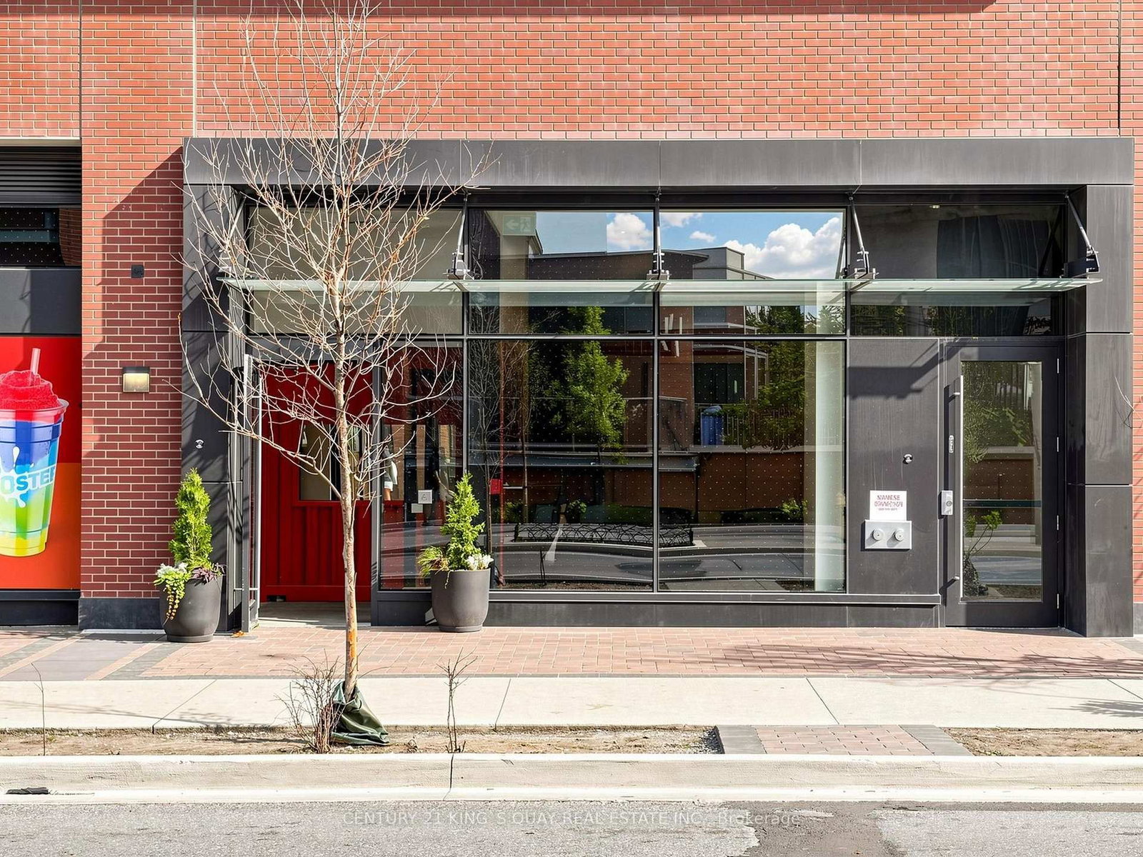 135 East Liberty Street • #2408 • Toronto, ON photo 5