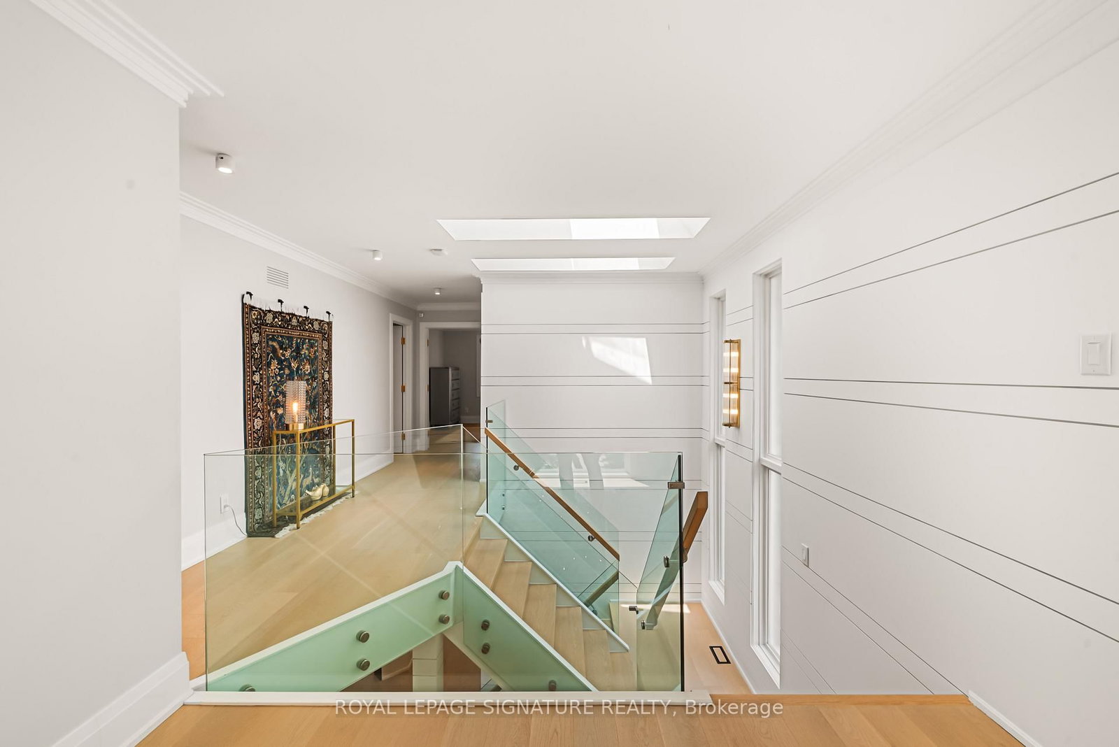 492 Old Orchard Grove • Toronto, ON photo 22