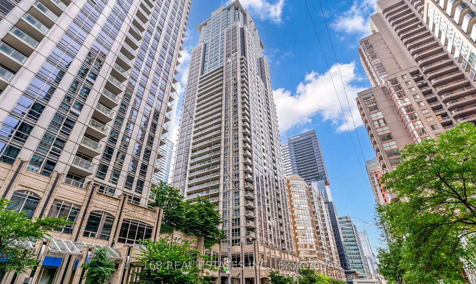 761 Bay Street • #2809 • Toronto, ON photo 1