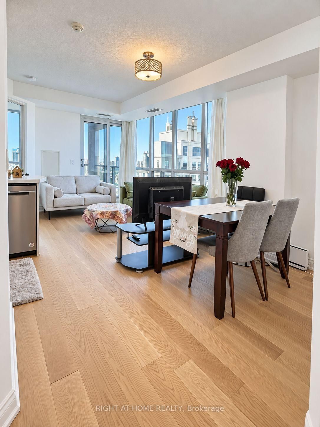 17 Barberry Place E • #2214 • Toronto, ON photo 11