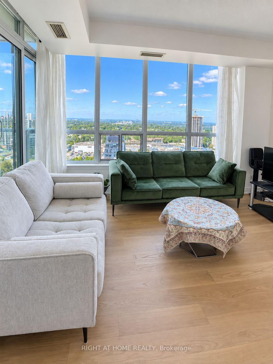 17 Barberry Place E • #2214 • Toronto, ON photo 14