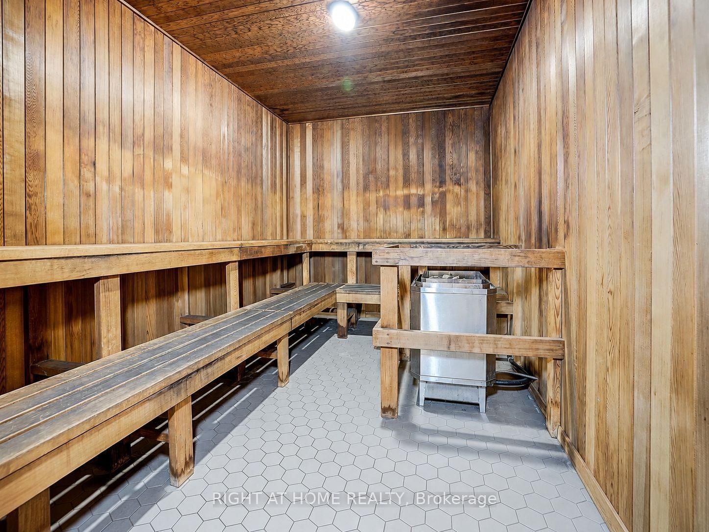 17 Barberry Place E • #2214 • Toronto, ON photo 38
