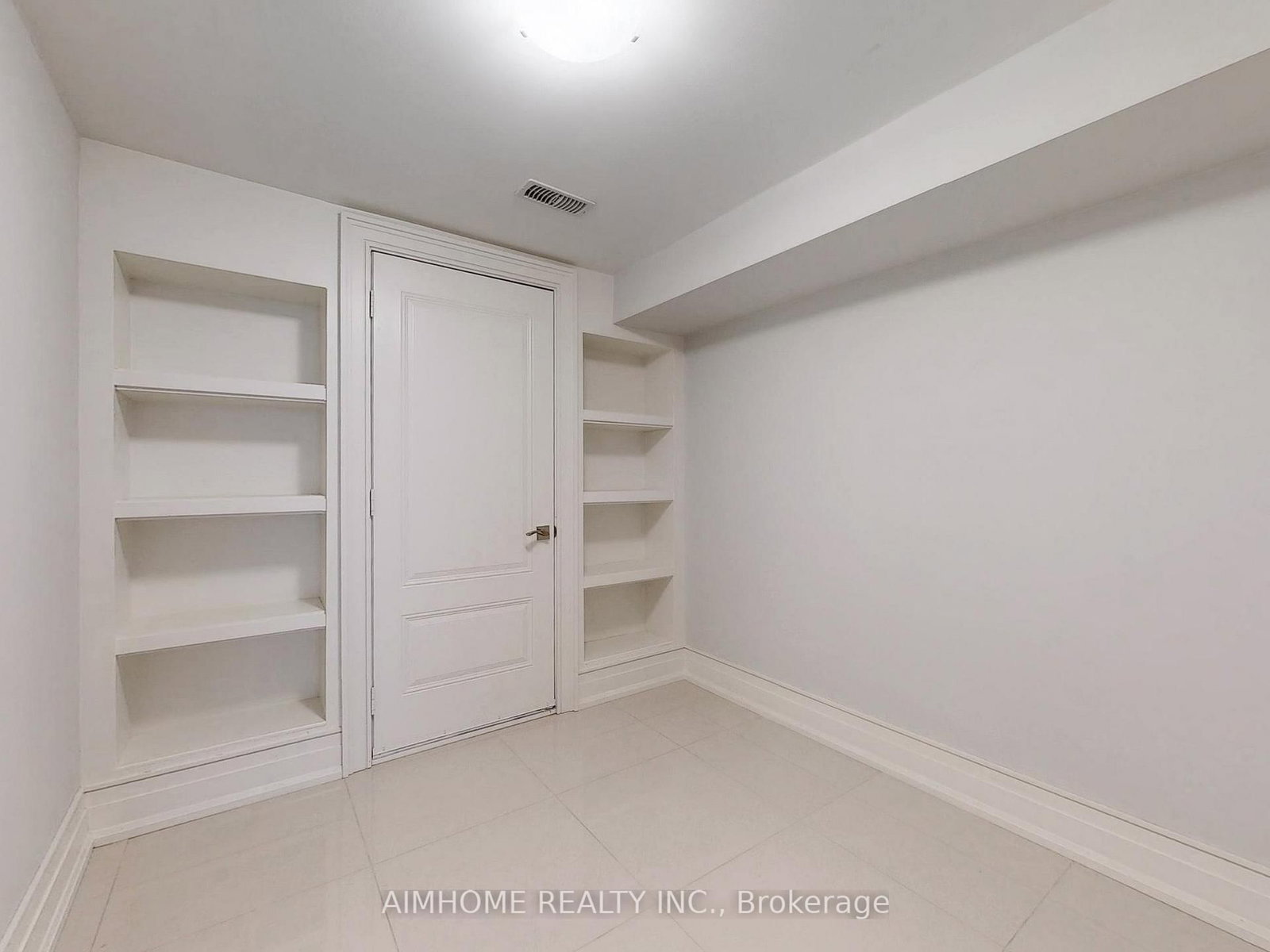 143 Kingsdale Avenue • Toronto, ON photo 36