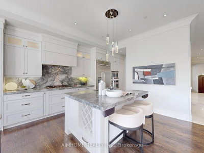 143 Kingsdale Avenue • Toronto, ON photo 9