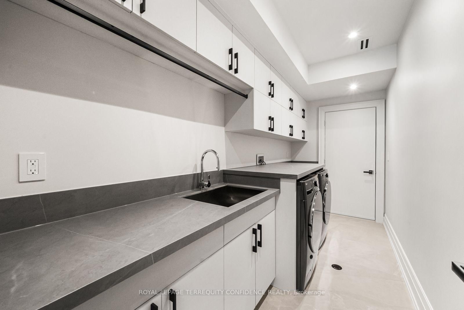 31 Palomino Crescent • Toronto, ON photo 44