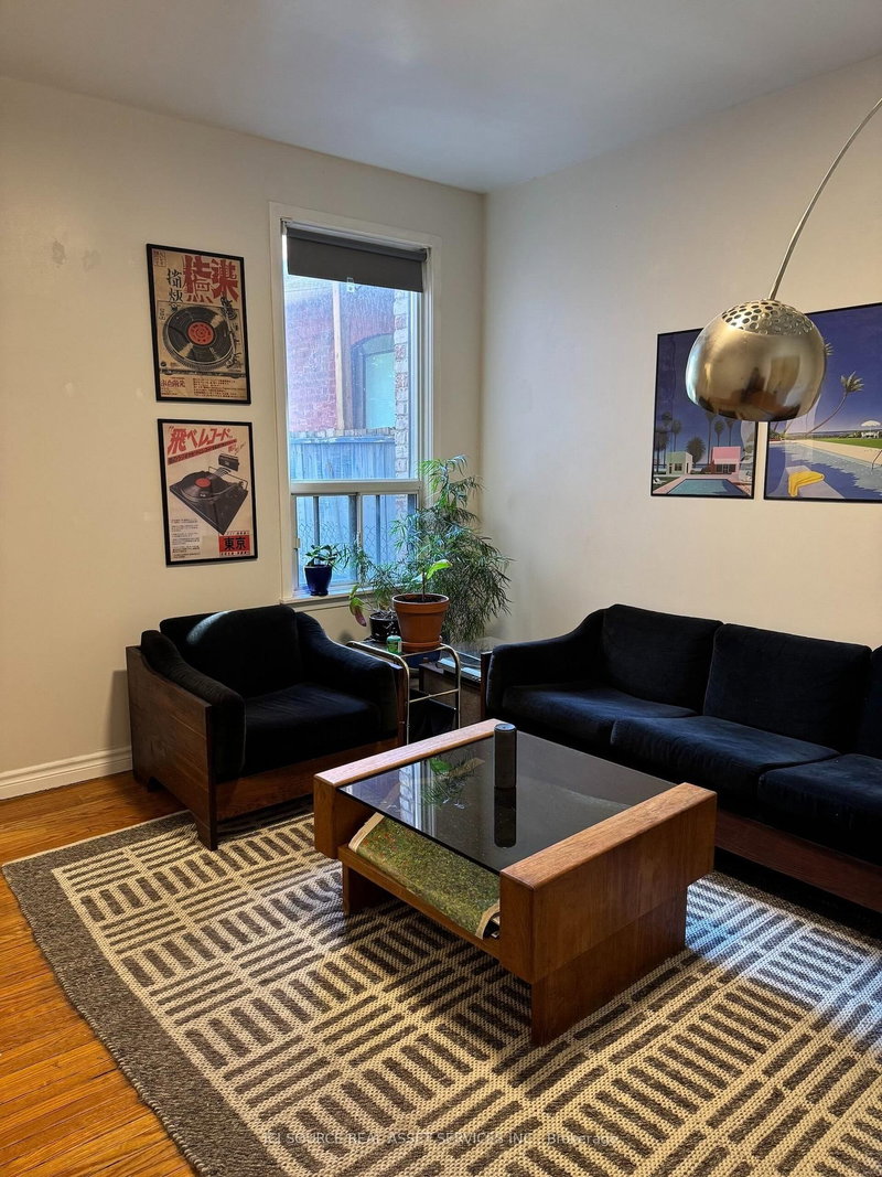 Main Floor - 52 Grove Avenue