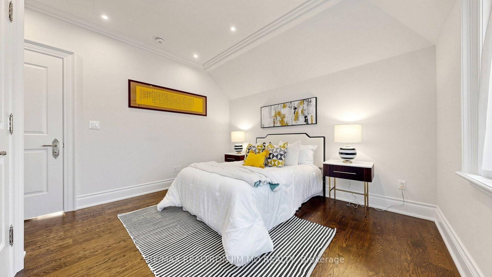 189 Empress Avenue • Toronto, ON photo 25