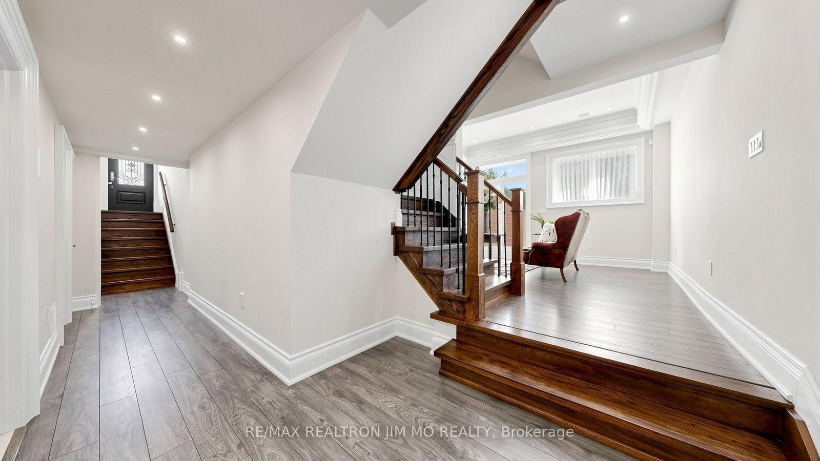 189 Empress Avenue • Toronto, ON photo 29