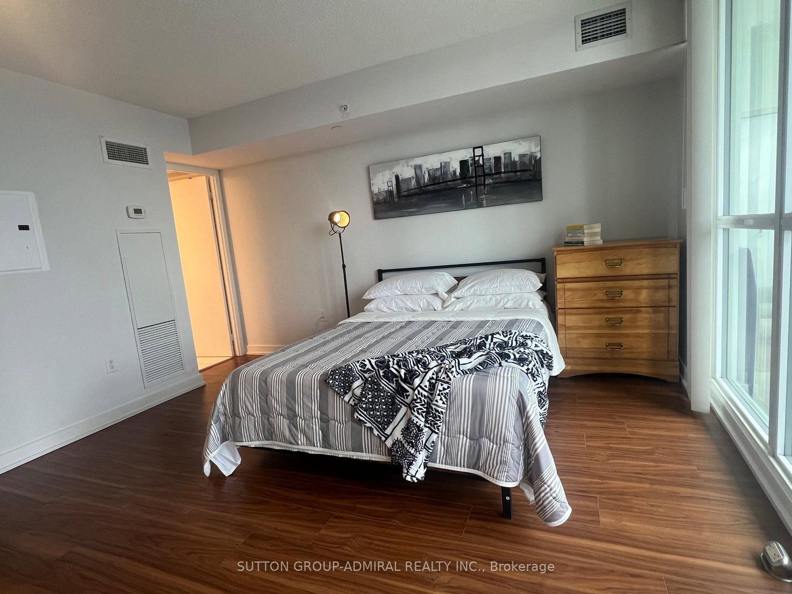 75 Queens Wharf Road • #1709 • Toronto, ON photo 10