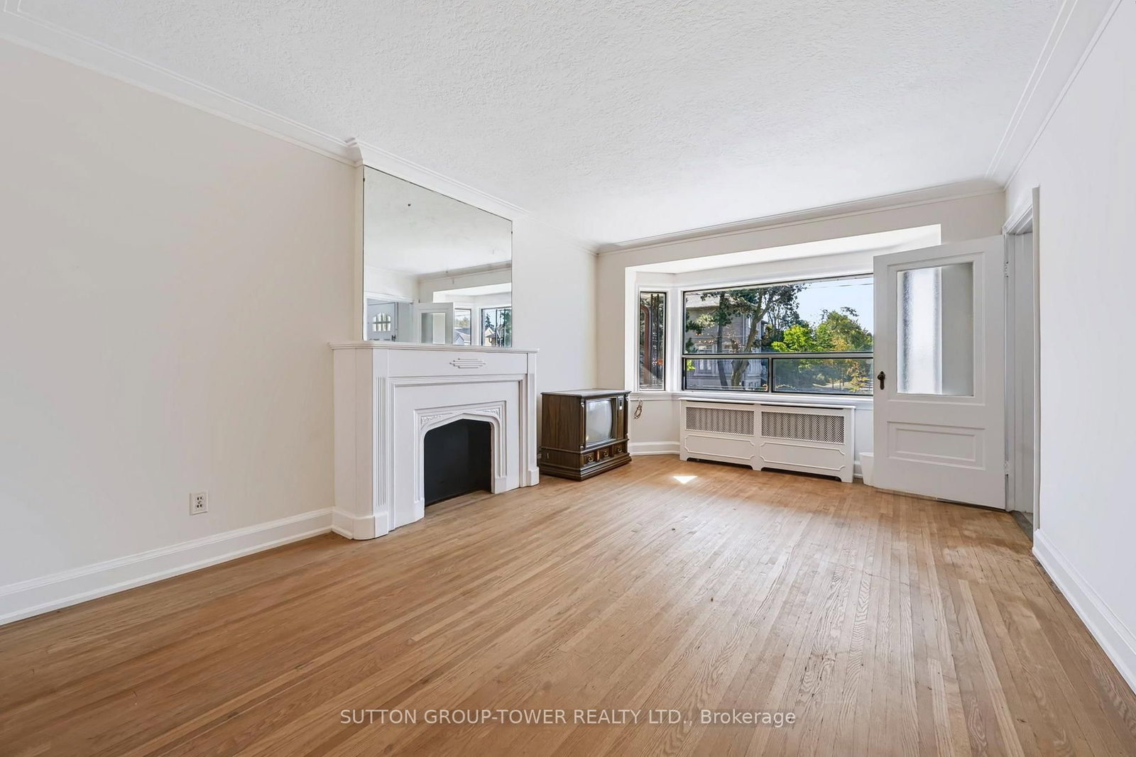 58 Shelborne Avenue • Toronto, ON photo 13