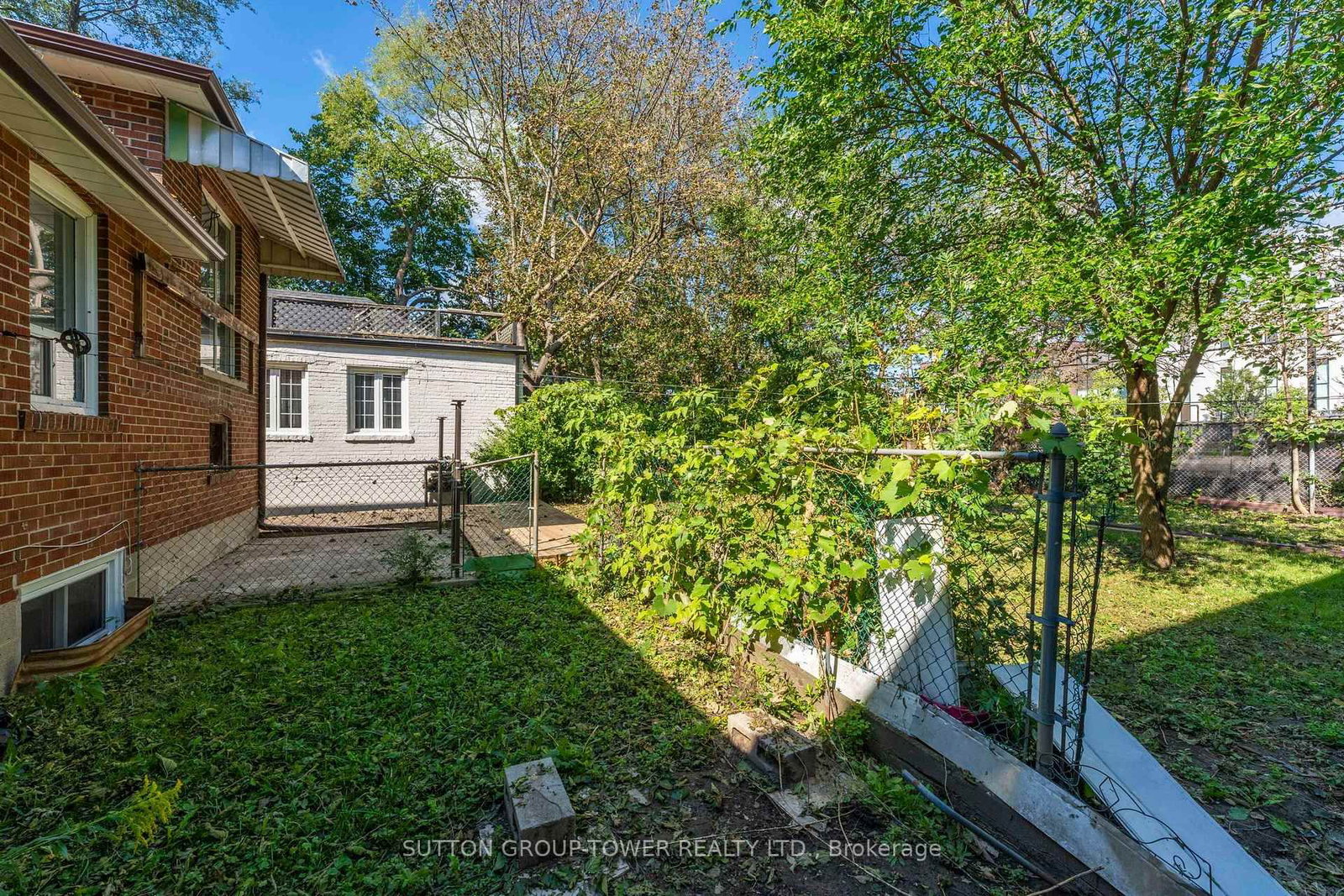 58 Shelborne Avenue • Toronto, ON photo 42
