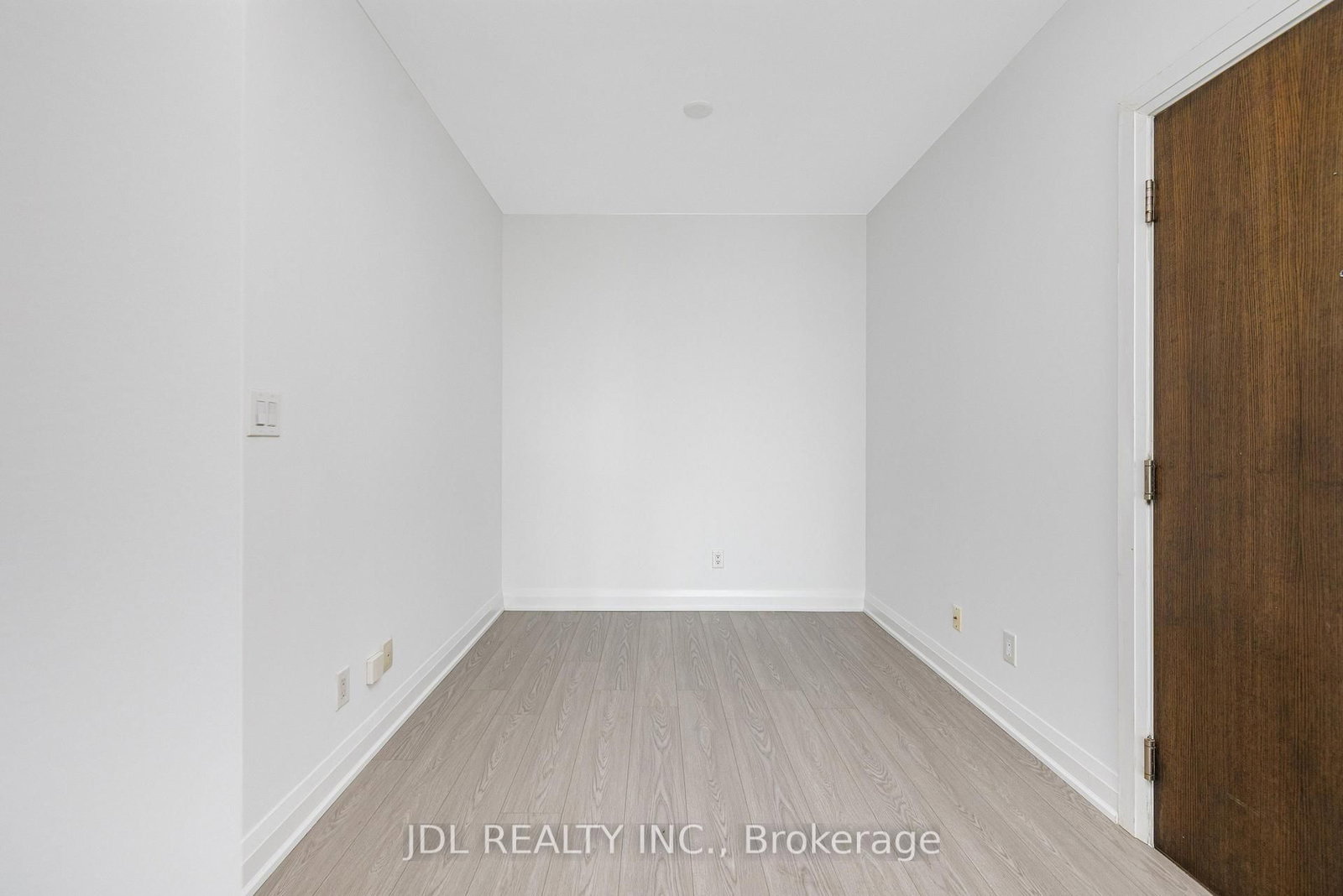 16 Harbour Street • #4006 • Toronto, ON photo 12