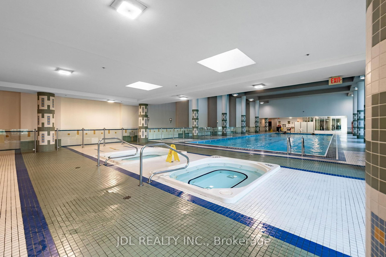 16 Harbour Street • #4006 • Toronto, ON photo 26