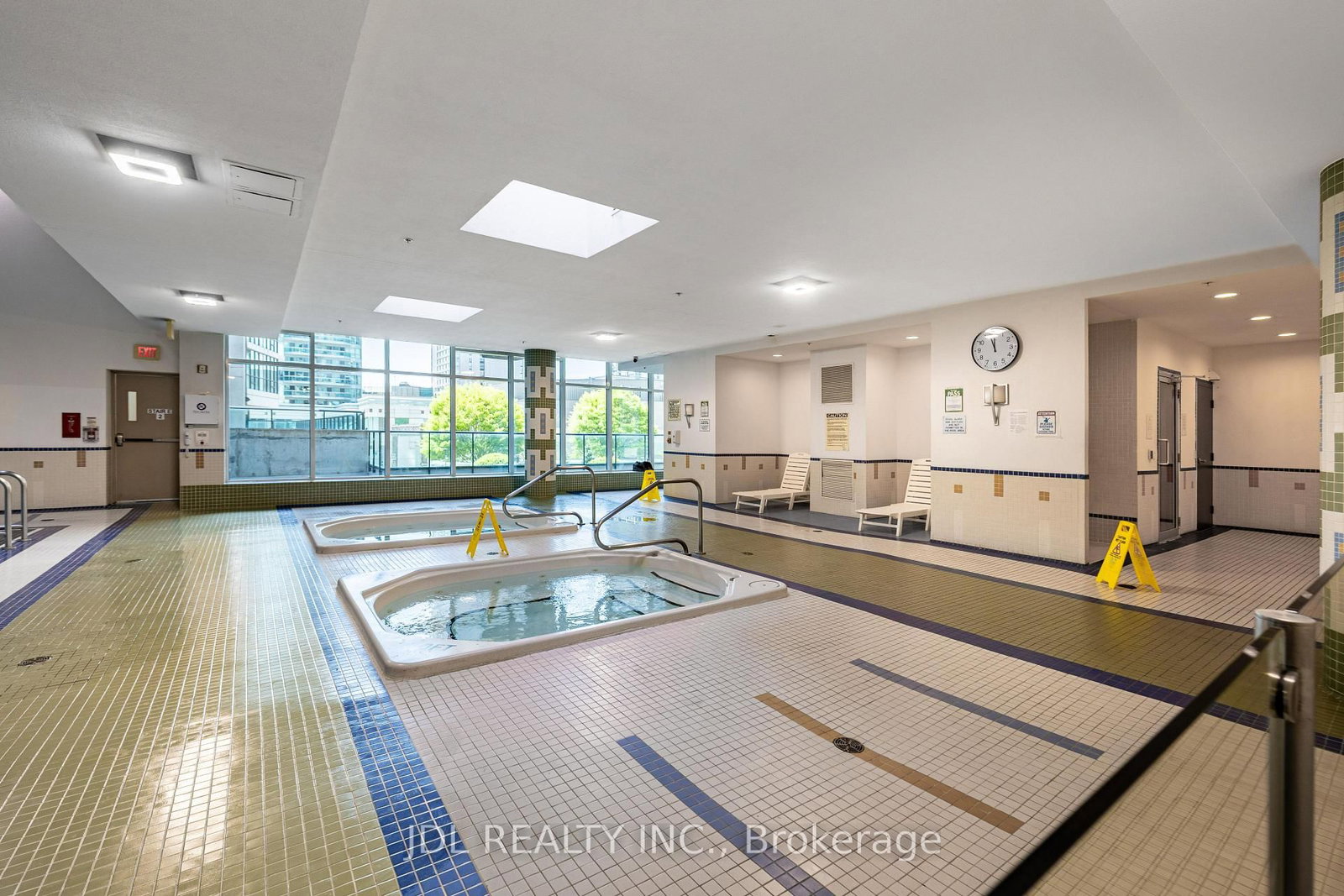 16 Harbour Street • #4006 • Toronto, ON photo 27