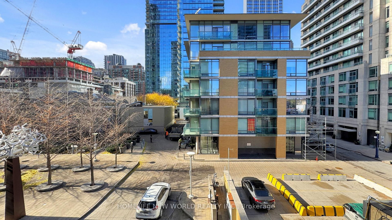 18 Yorkville Avenue • #312 • Toronto, ON photo 30